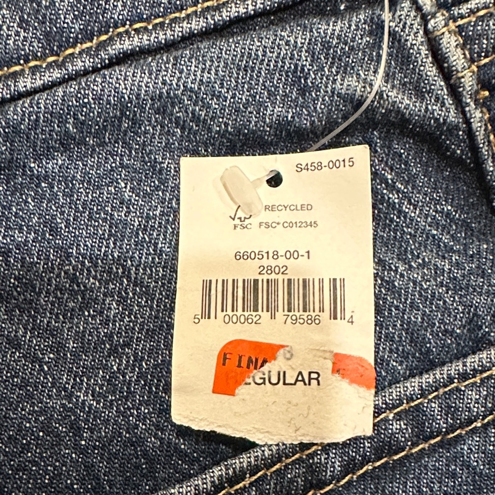 GAP BRAND NEW Women’s Dark Blue Cheeky Straight High Rise Jeans - Picture 10 of 10